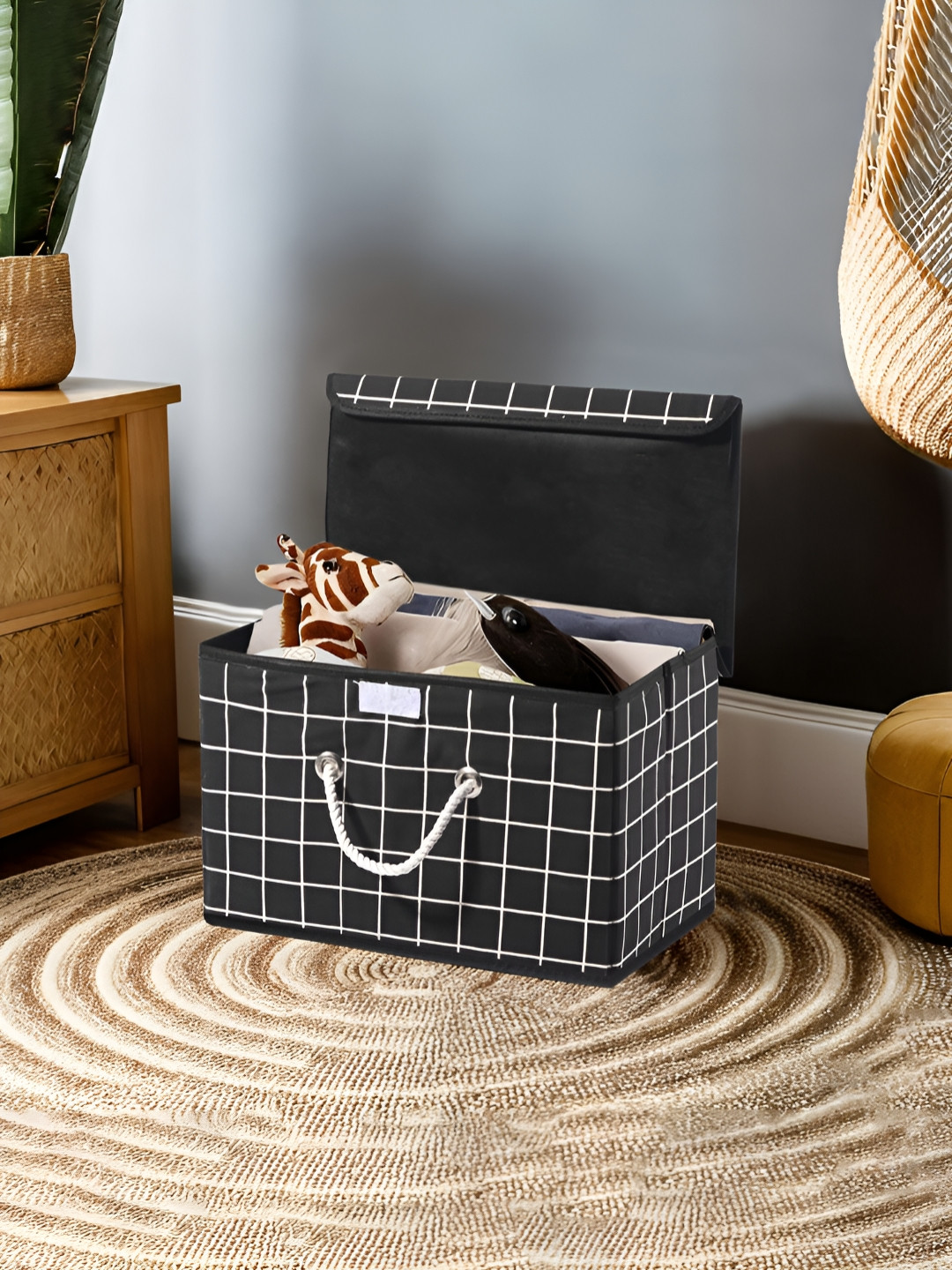 Aura Black Multipurpose Storage Box With Lid & Handle