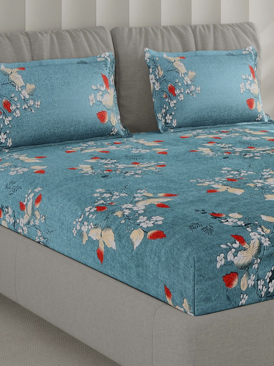 Monte Carlo Sea Green & Red Floral Printed 130 TC Queen Bedsheet Set 2.2 m x 2.5 m
