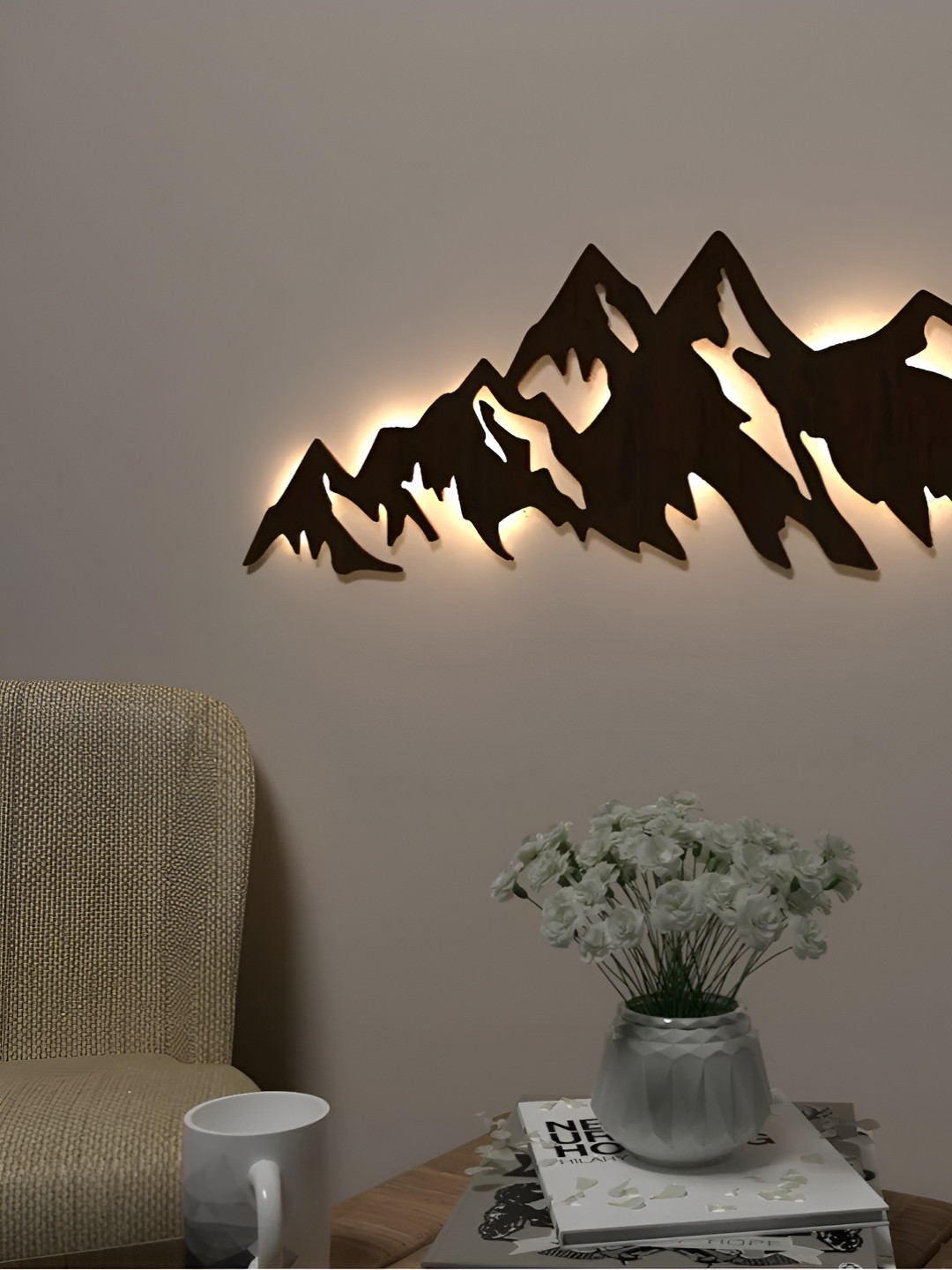 DEKORSTATION Brown Textured Wooden Abstract Shaped Wall Lamp