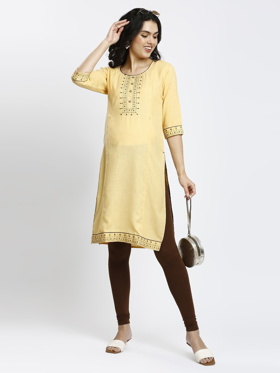 MORDEN MUSE Maternity Yoke Design Thread Work Straight Kurta