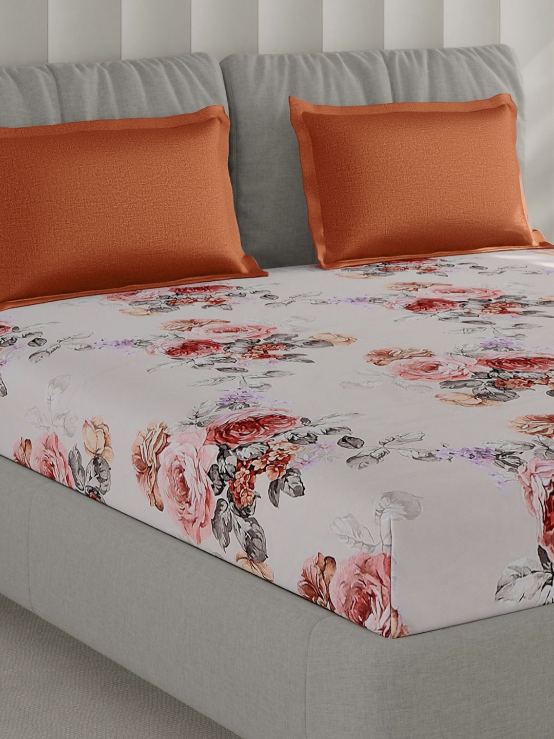 Monte Carlo Off White & Pink Floral Printed 130 TC Queen Bedsheet Set 2.30 m x 2.50 m