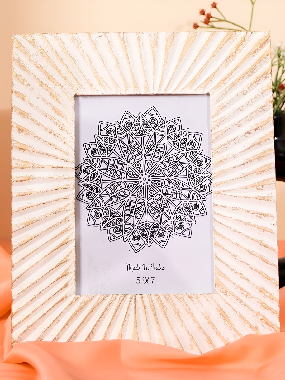 THREADVIBE LIVING White & Beige Textured Wooden Table Photo Frame
