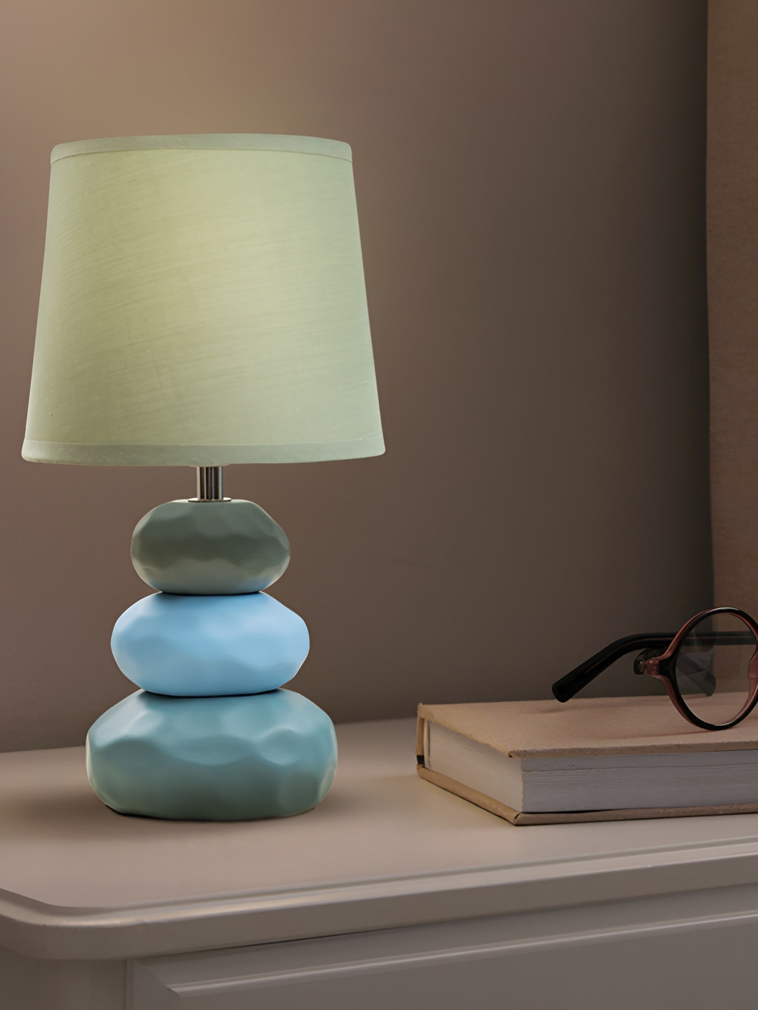 Magik Sea Green Ceramic Contemporary Frustum Shaped Table Lamp with Bulb