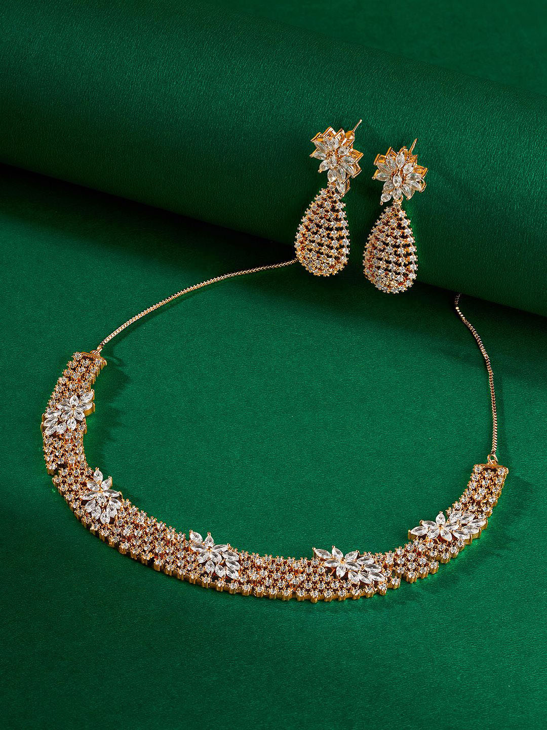 TEEJH Kundan Sparkle Cubic Zirconia Studded Jewellery Set