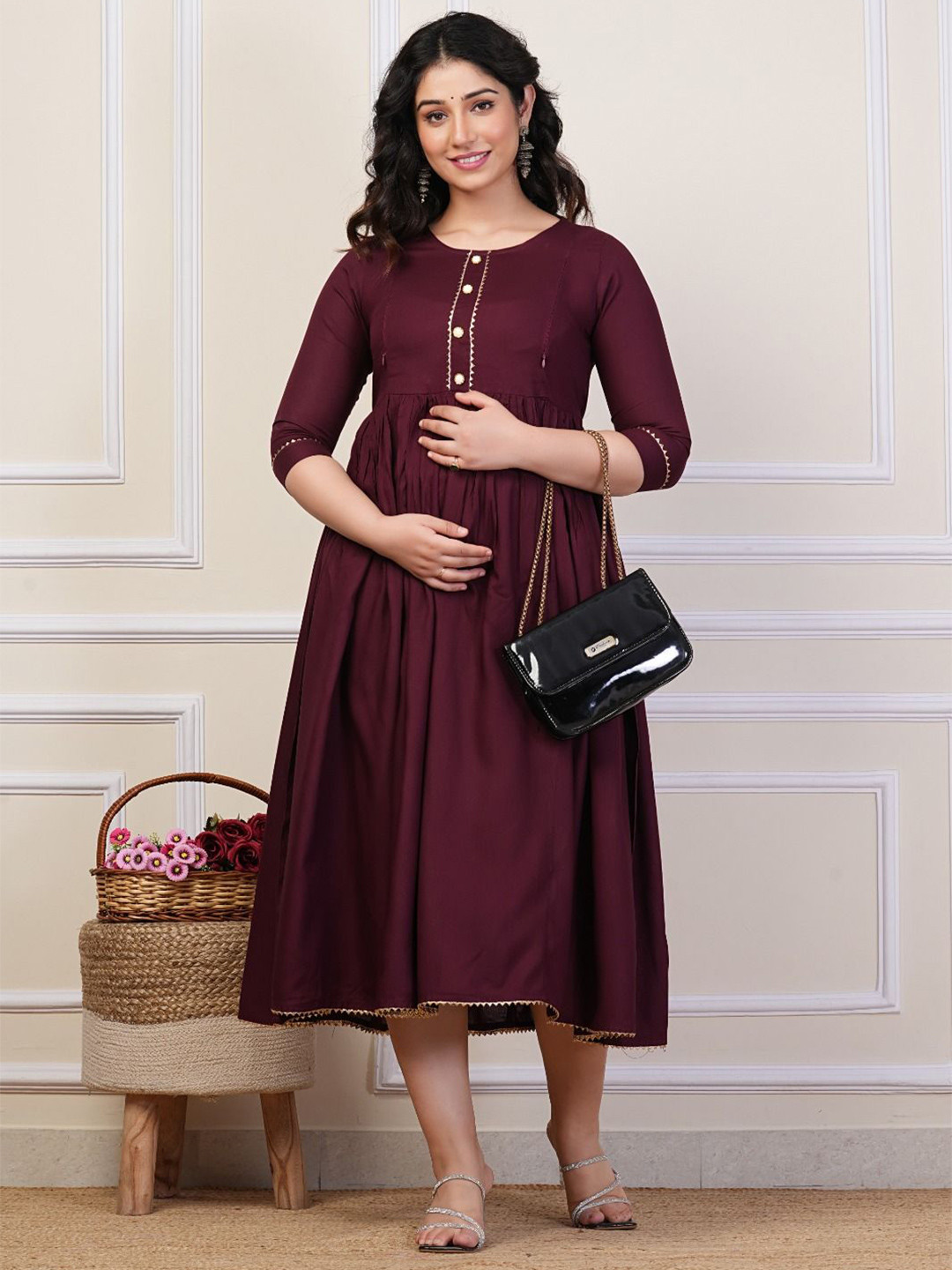 outfit 4 you Maternity Yoke Design Round Neck Anarkali Kurta
