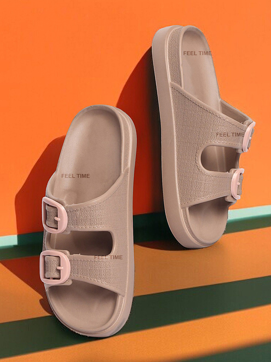FEEL TIME Women Solid Sliders