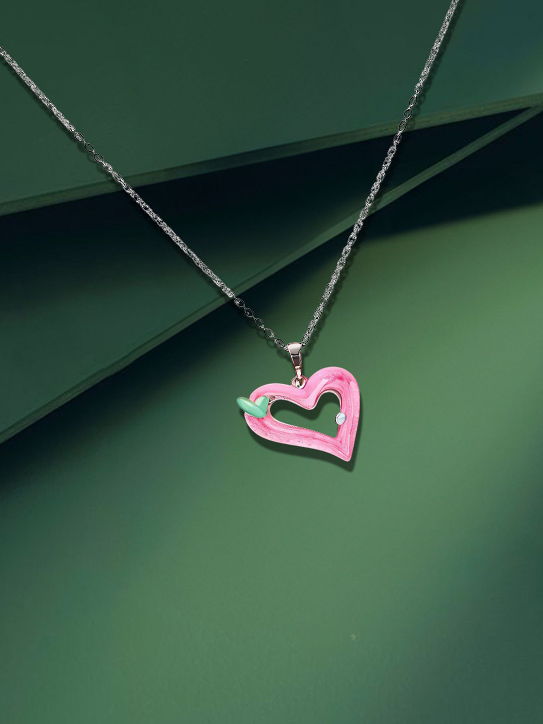 TVISVA JEWELS Sterling Silver Silver-Plated Heart Shaped Pendant With Chain