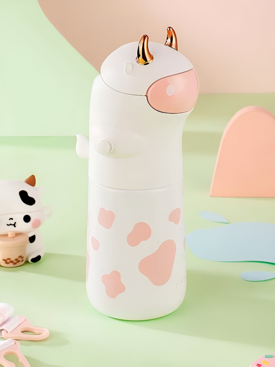YK Kids Pink & White Printed Cute Cow Water Bottle 560ML
