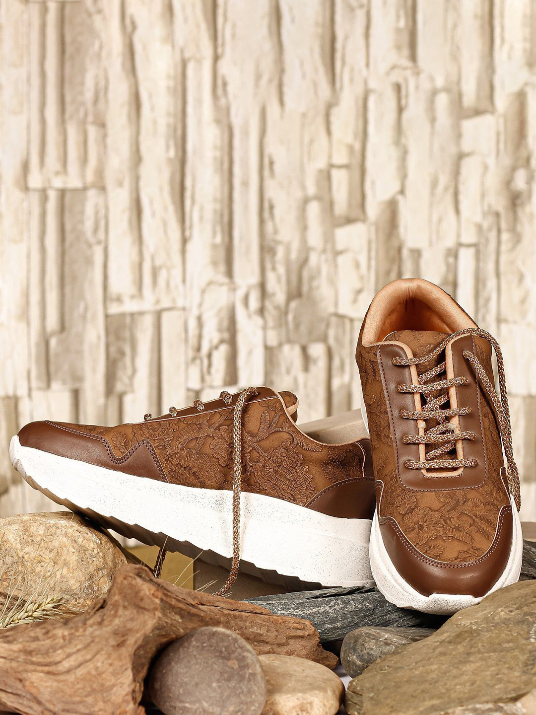 sole mates Women Mesh Running Shoes