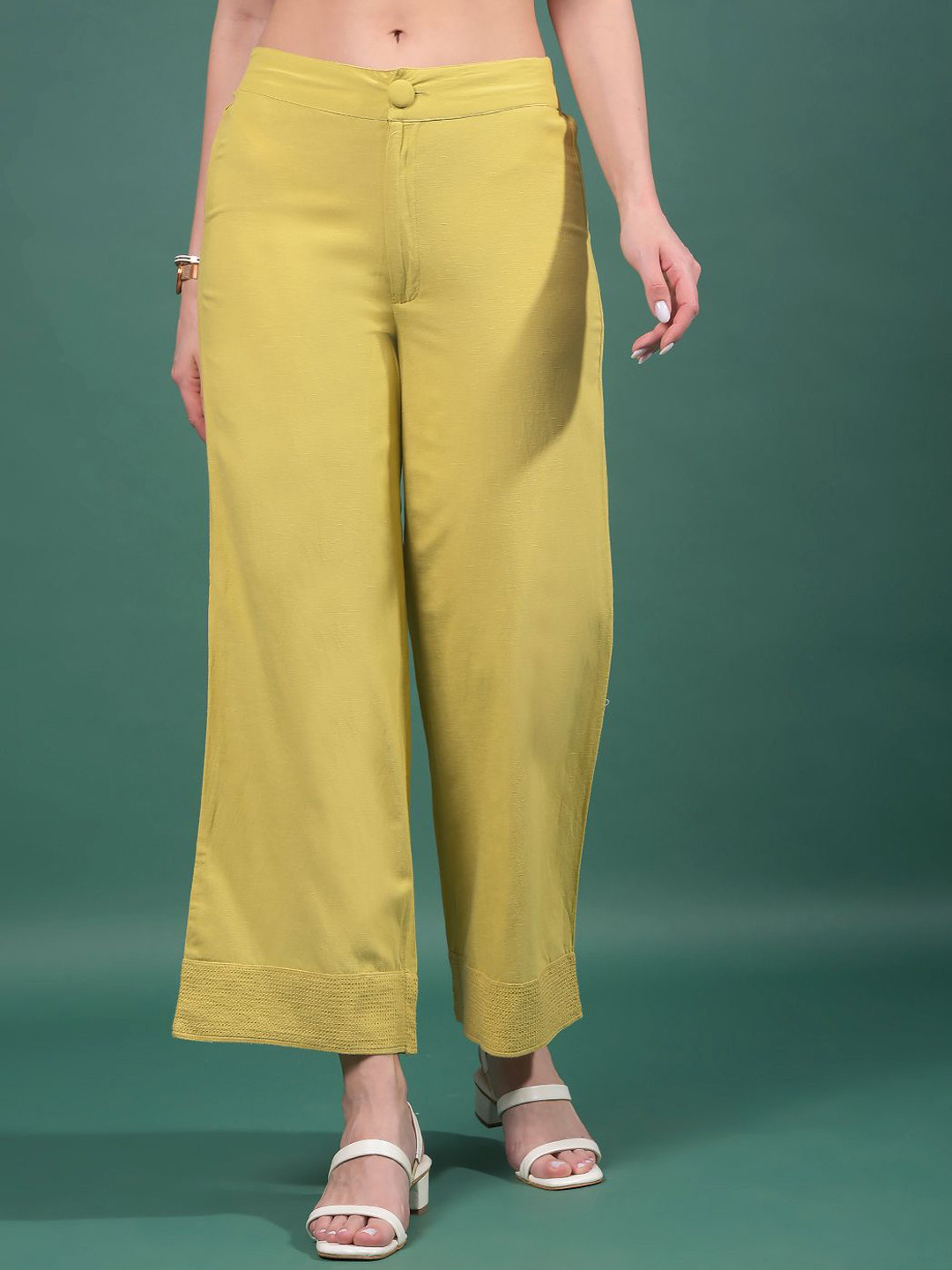 Crimsoune Club Women Loose Fit Cotton Chinos Trousers