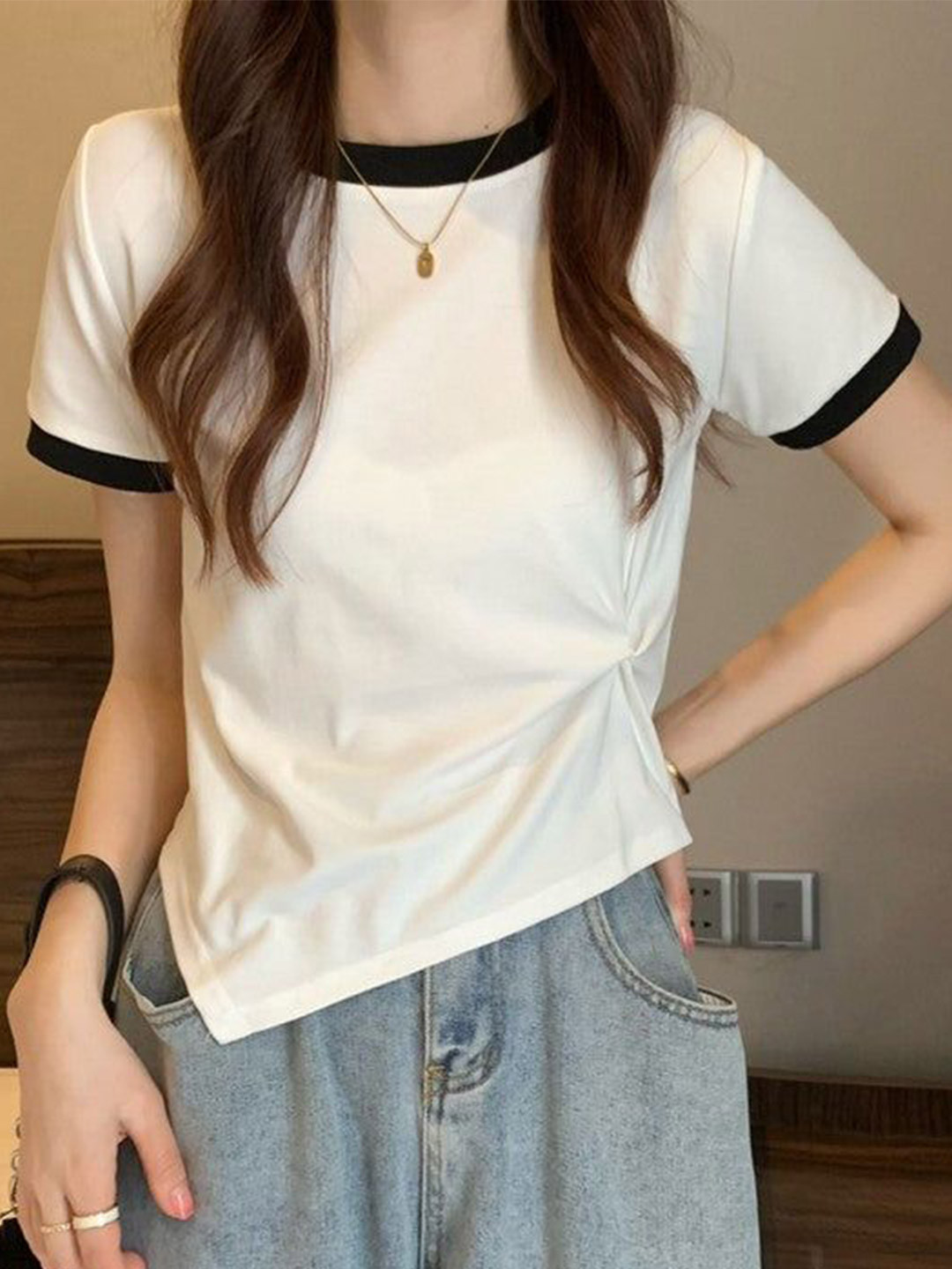 Outzidr Women White Contrast Binding Ringer T-Shirt