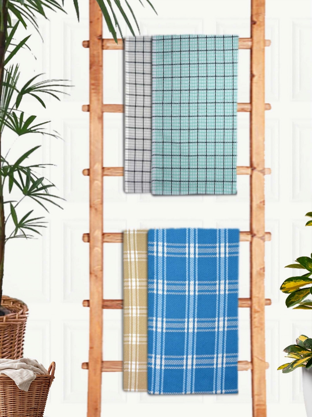Aura Blue & Yellow 4 Pieces Printed Cotton 210 GSM Bath Towel