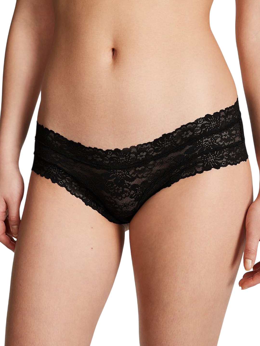 Victoria's Secret Women Lace Low-Rise Briefs 1124670954A2