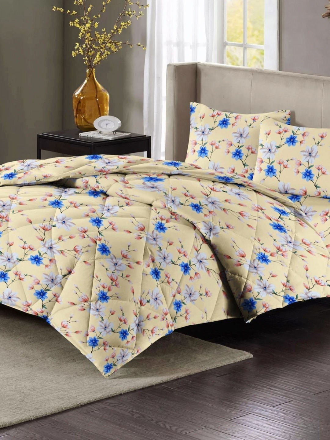 VAS COLLECTIONS Blue & Yellow Floral Polycotton 4 Piece Double Extra Large Superfine Bedding Set