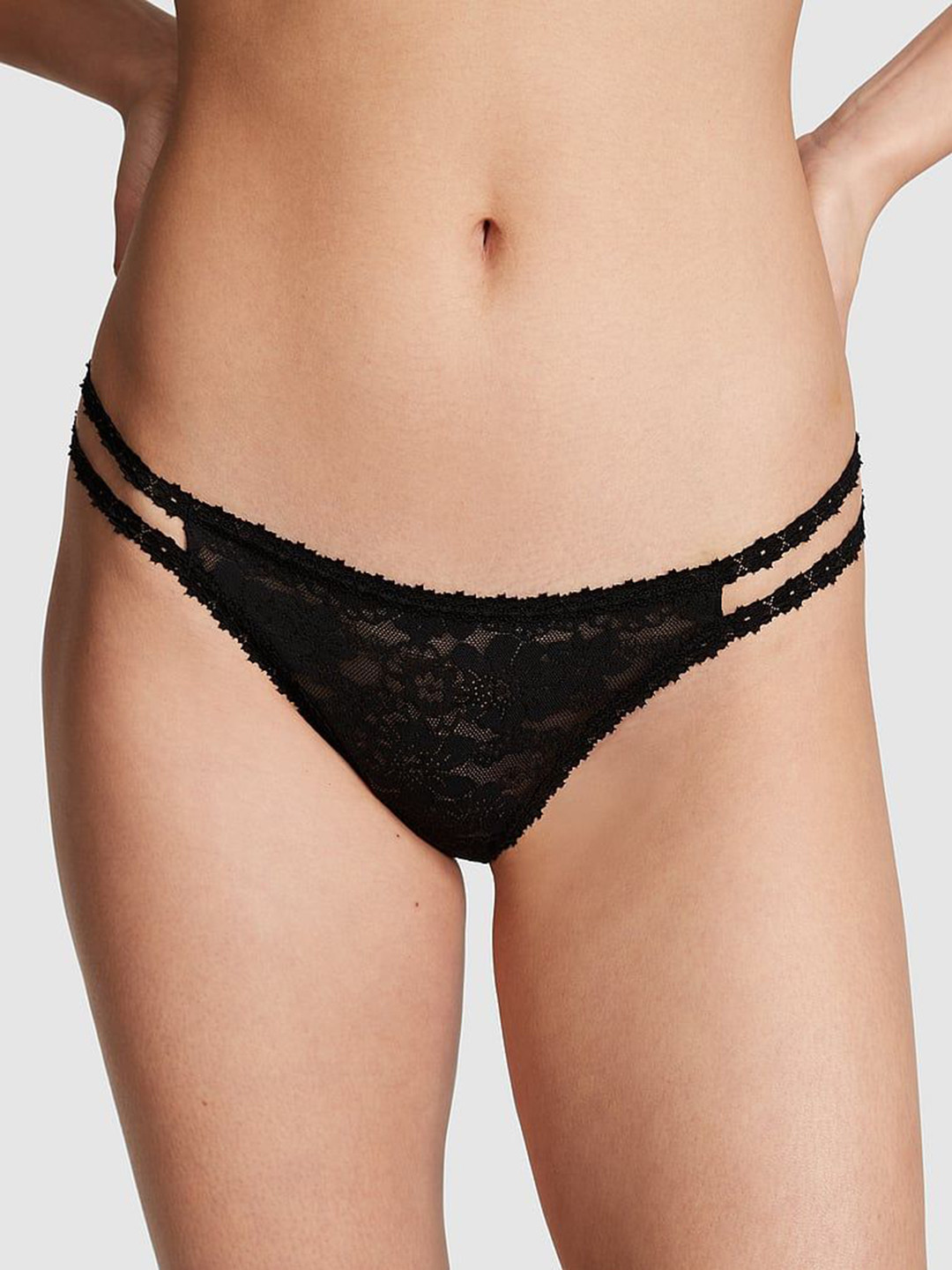 Victoria's Secret PINK Women Self Design Low Rise Strappy Thong Briefs