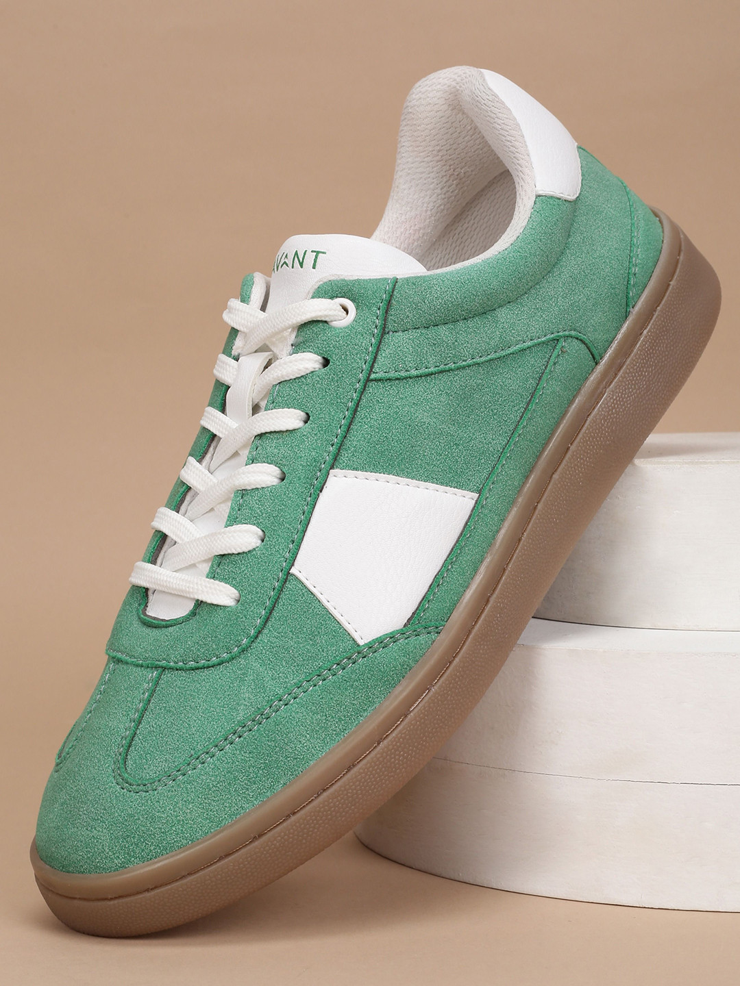 AVANT Women Colourblocked Arche Sneakers