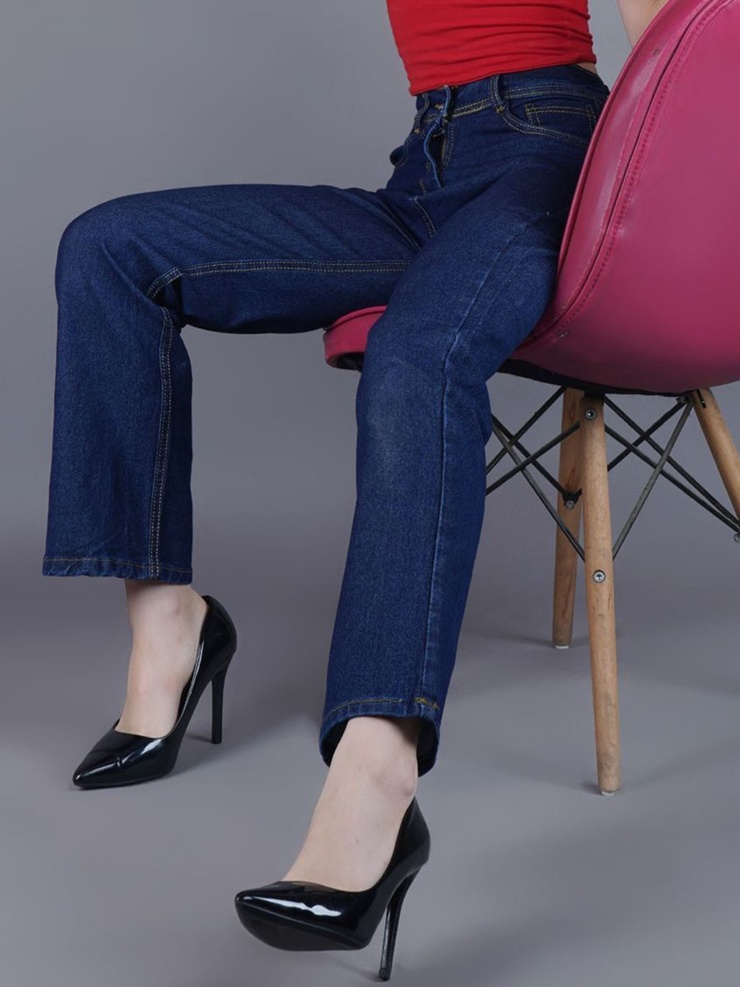 Metronaut Women Classic Dade Fit Mid-Rise Clean Look  Jeans