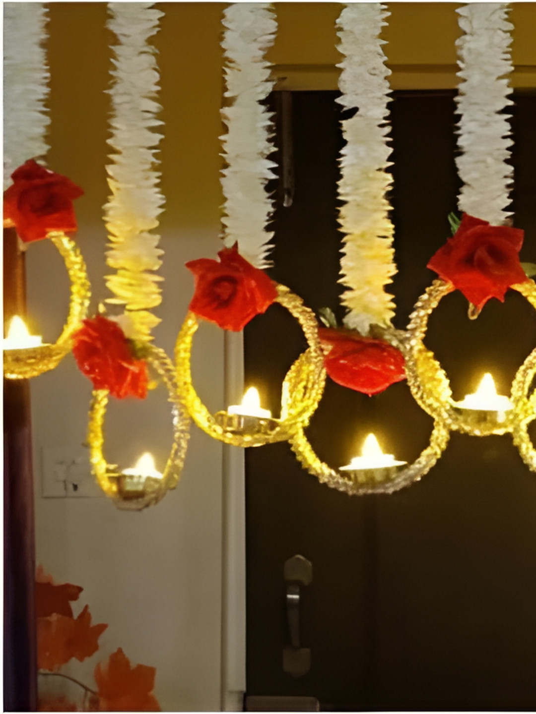 Nutts White 6 Pieces Hanging Aloe Vera Artificial Flower