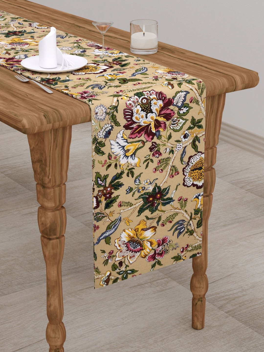 The Home Story Beige & Green Printed Pure Cotton Table Runner