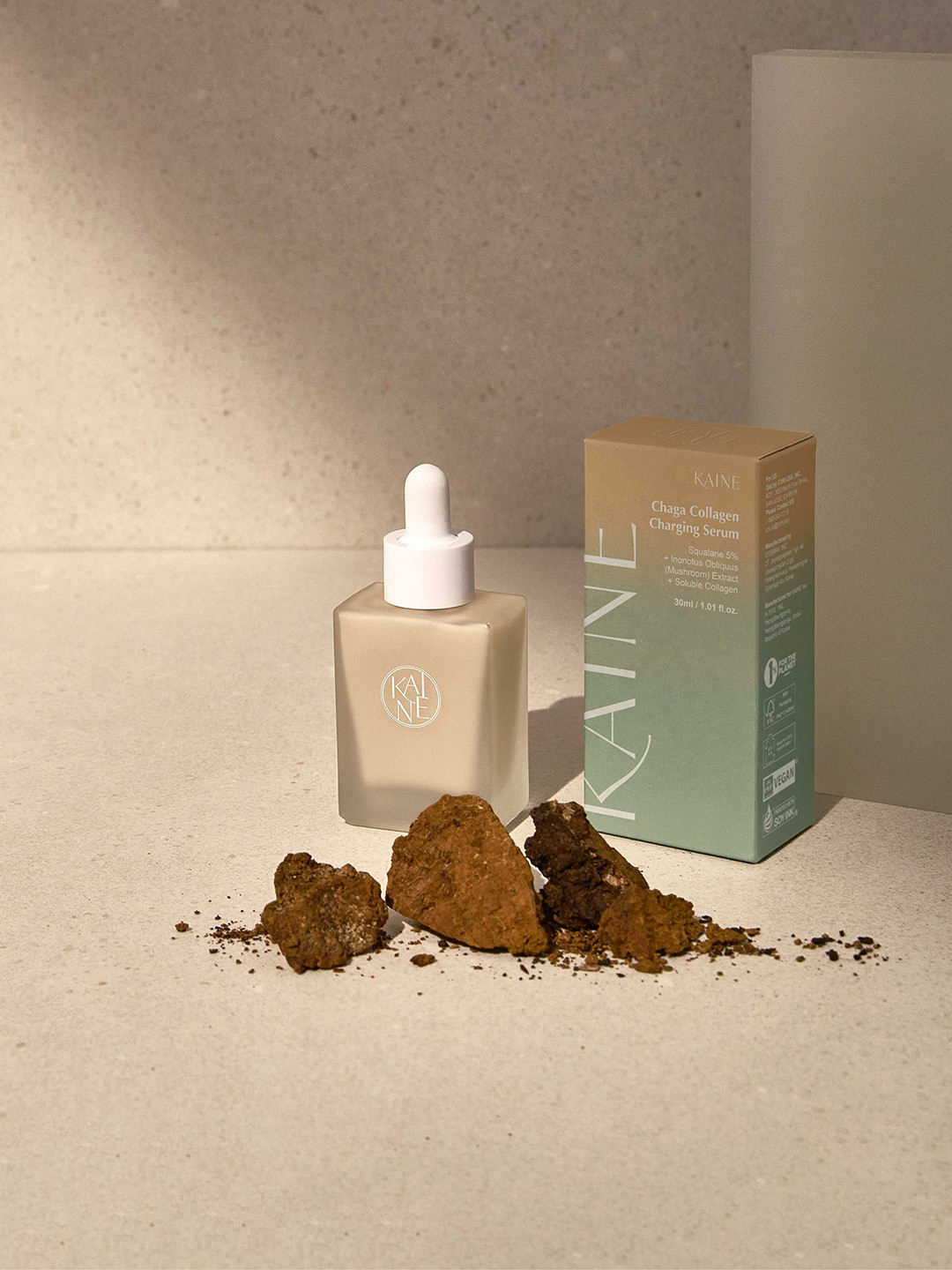 KAINE 100% Organic Chaga Collagen Charging Serum - 30 ml