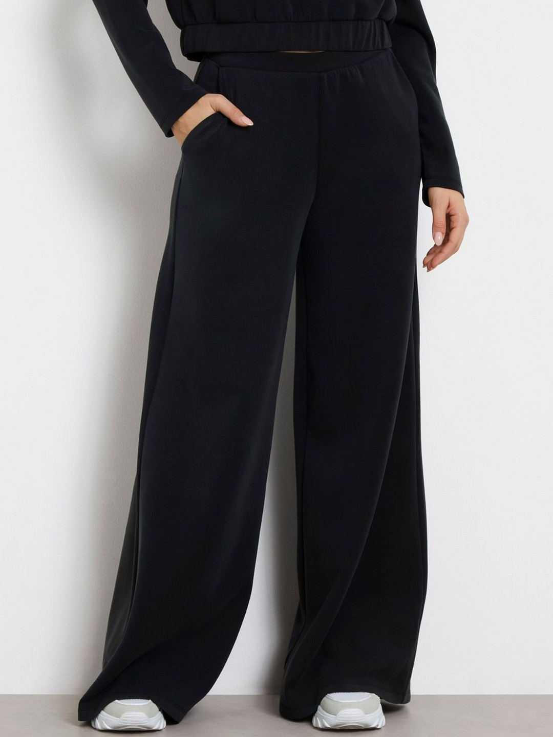 GUESS Olympe Women Regular Fit Trousers