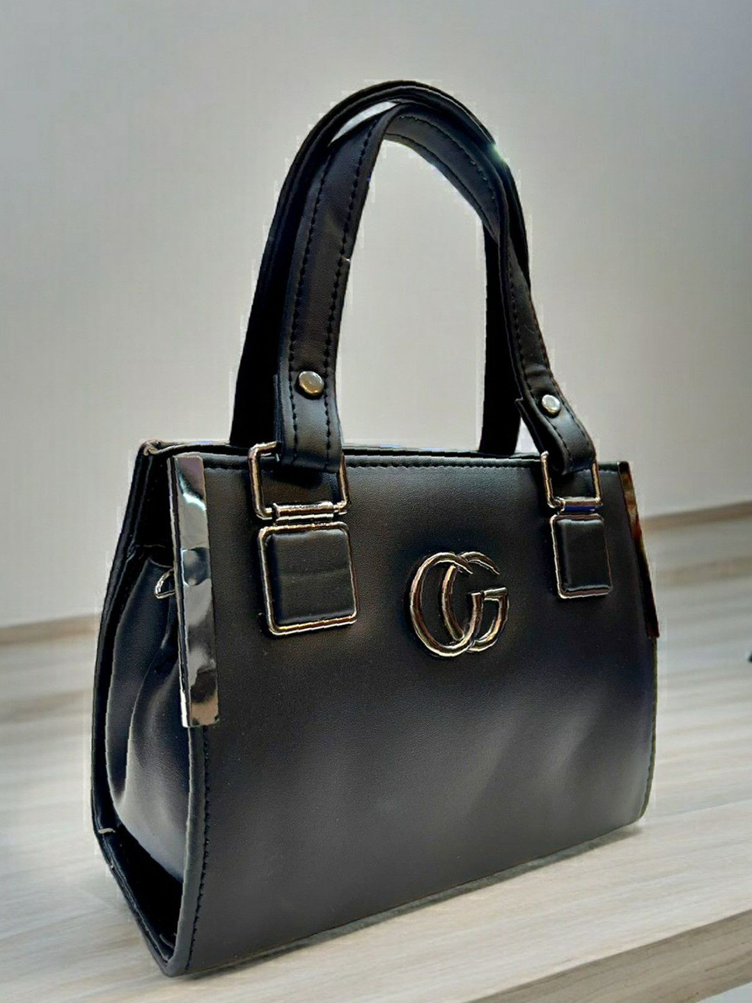 Alonzo Women PU Sling Bag With Non-Detachable Sling Strap