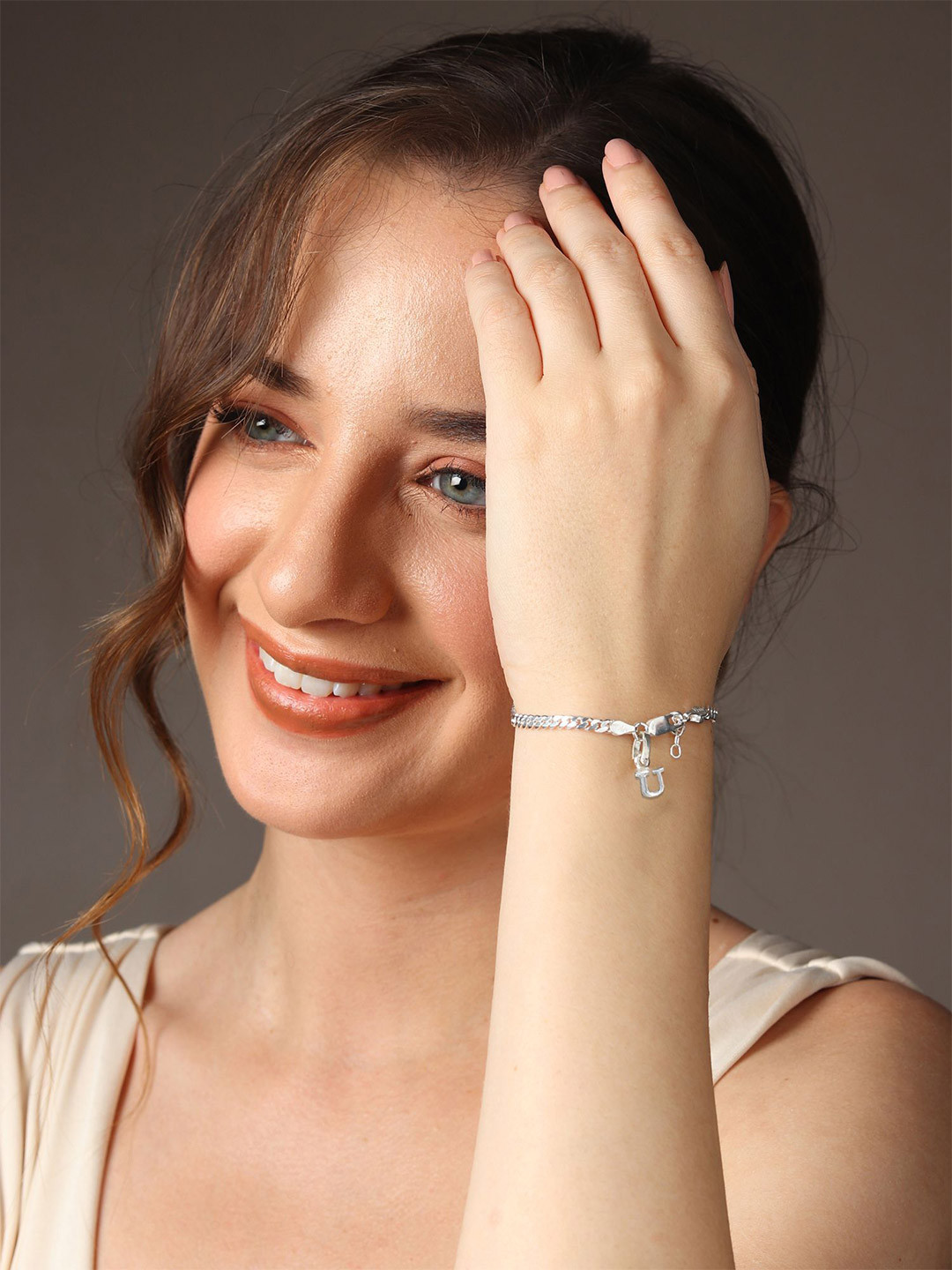 Metronaut 925 Sterling Silver Wraparound Bracelet With U Alphabet Pendant
