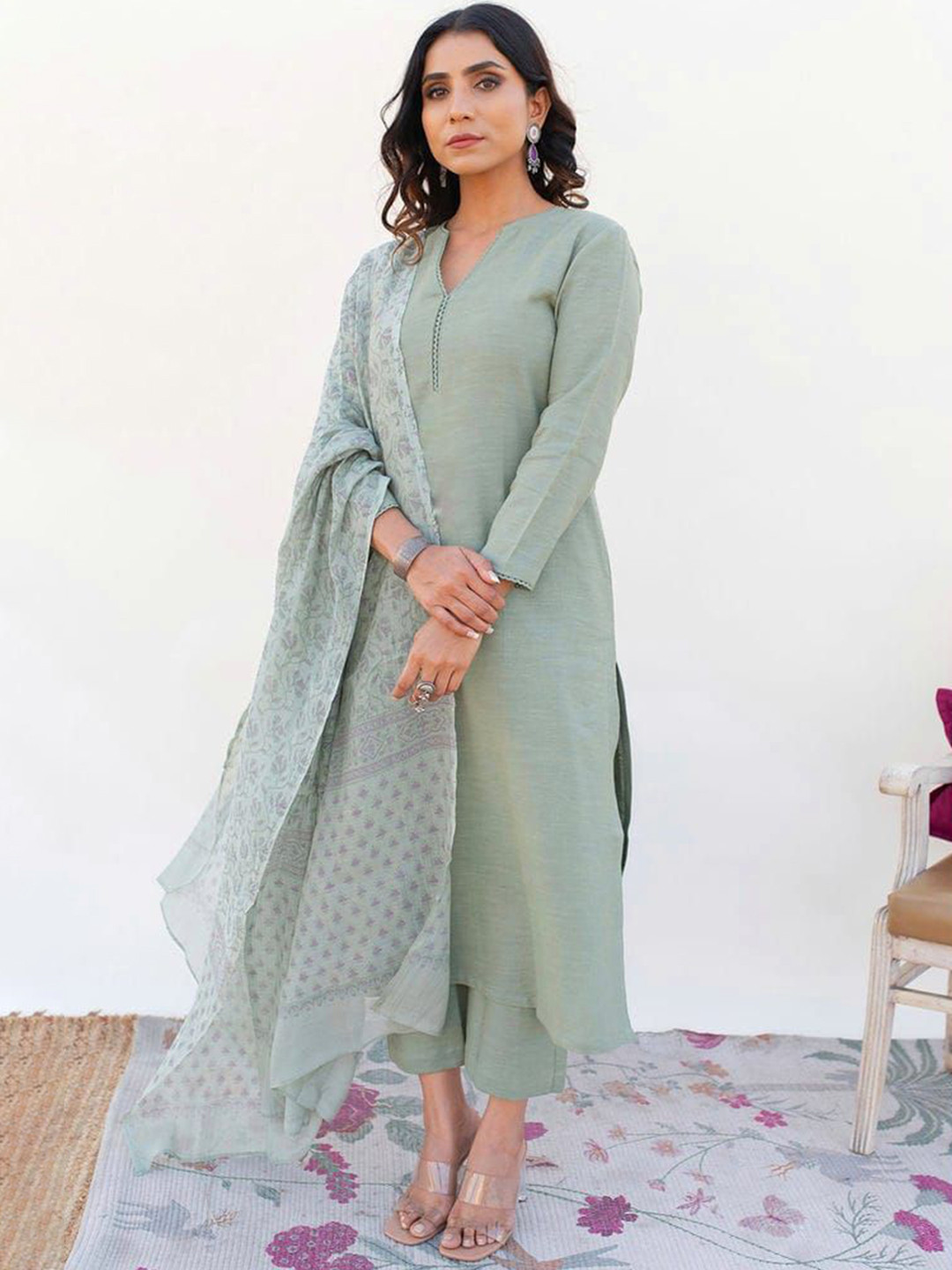 DMUNESH FASHION Mandarin Collar Straight Kurta With Troiusers And Dupatta