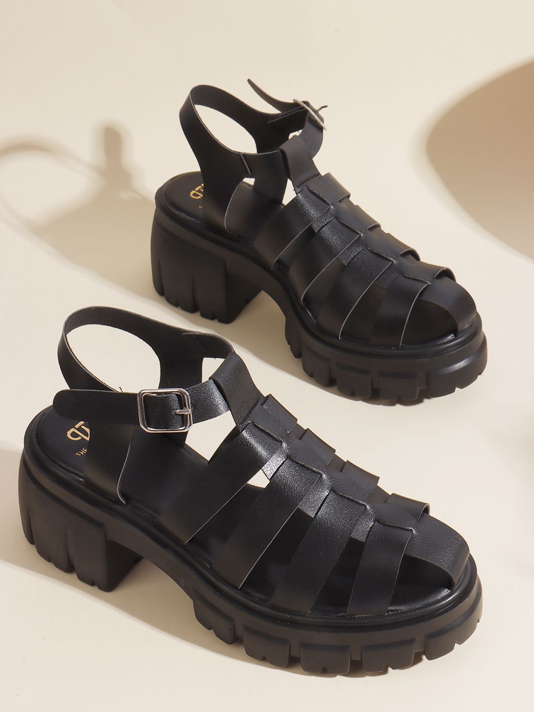 THE WHITE POLE Women Solid Block Sandals with Buckles