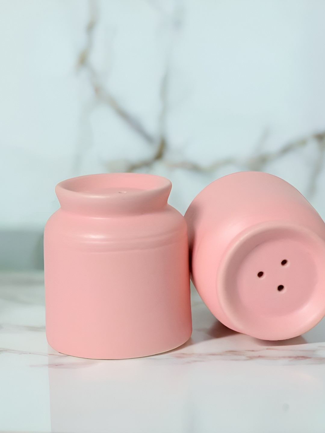 The Decor Lane Pink Ceramic Salt & Pepper Shaker Set-60ML