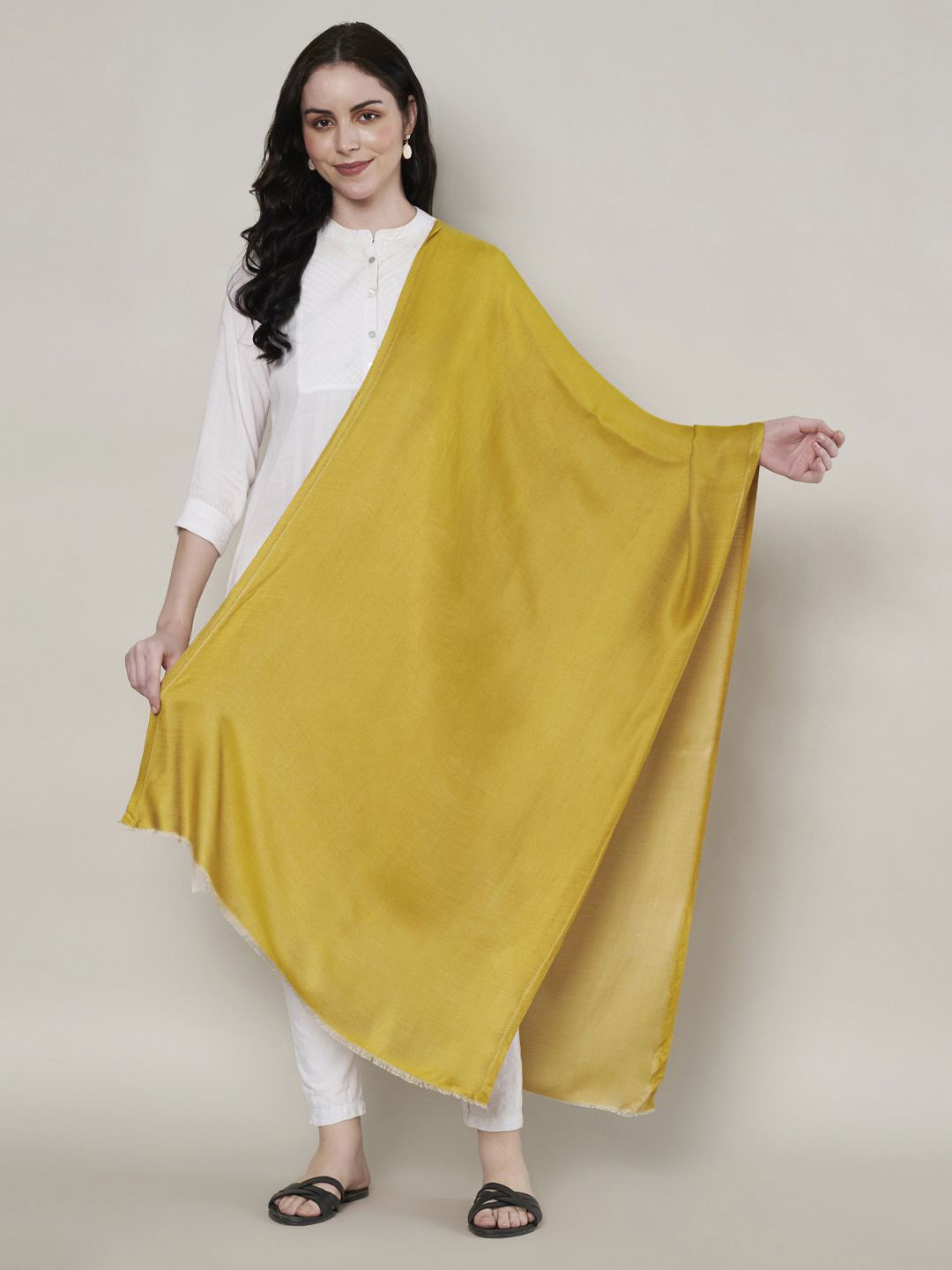 MUFFLY Fringed Border Silk Dupatta