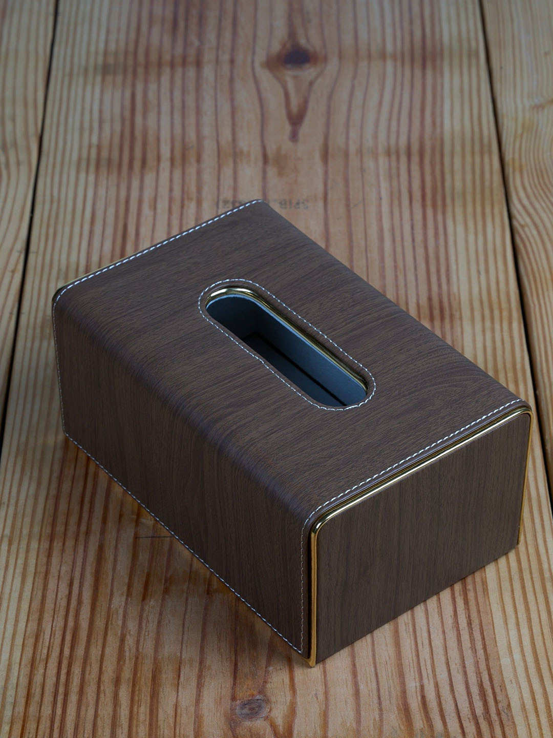 Kookee Light Brown & Gold-Toned Leather Tissue Holder