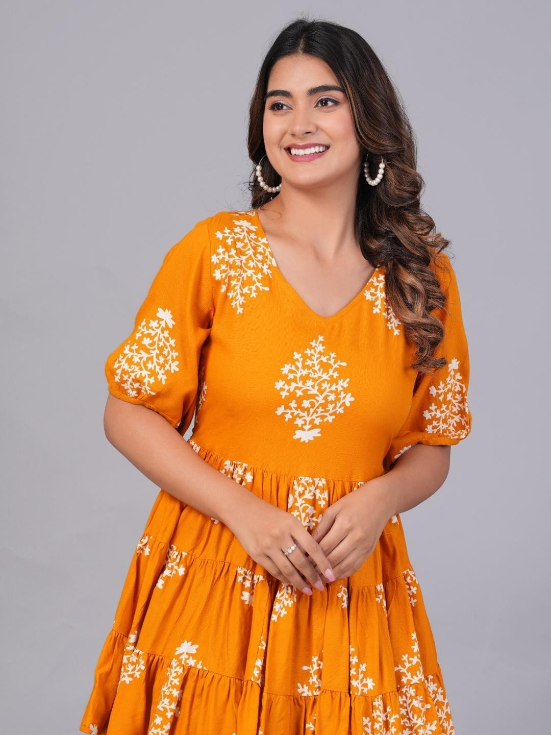 SIPEAK WEAR BETTER  Yellow Block Print Top