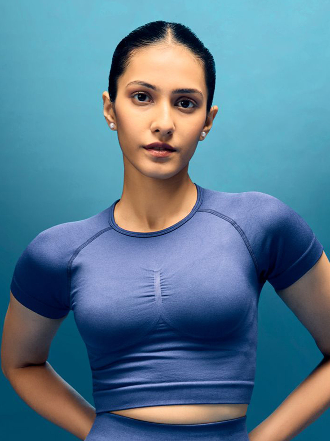 BOLDFIT Women's Short Sleeve Fitted Crop Top