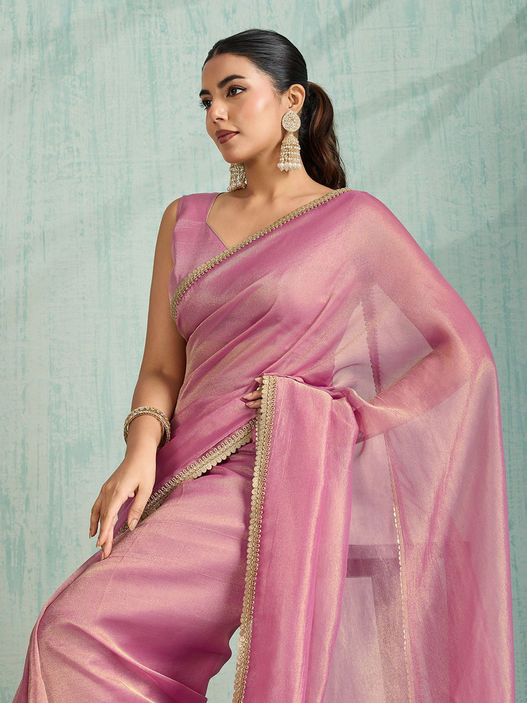 DIVASTRI Sequinned Border Tissue Saree with Organza Blouse Piece