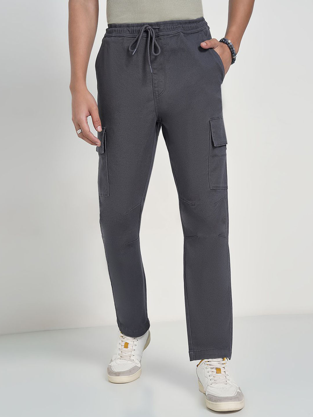 7 Alt by Pantaloons Men Slim Fit Easy Wash Cargos Trousers