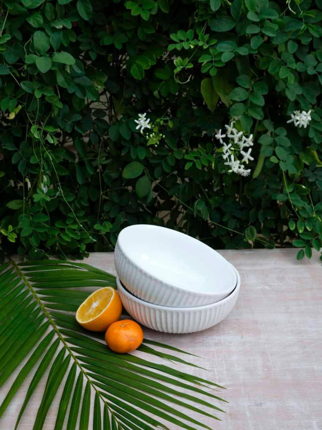 FREEDOM TREE White Textured Ceramic Round Serving Bowl