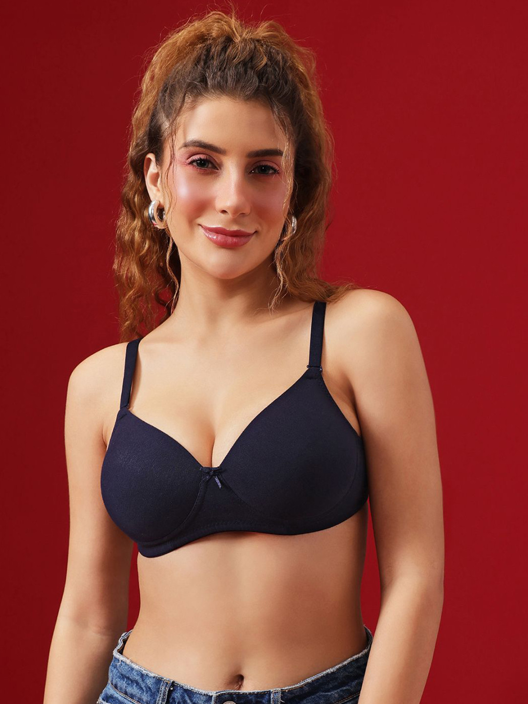 Clovia T-shirt Full Coverage Lightly Padded Bra