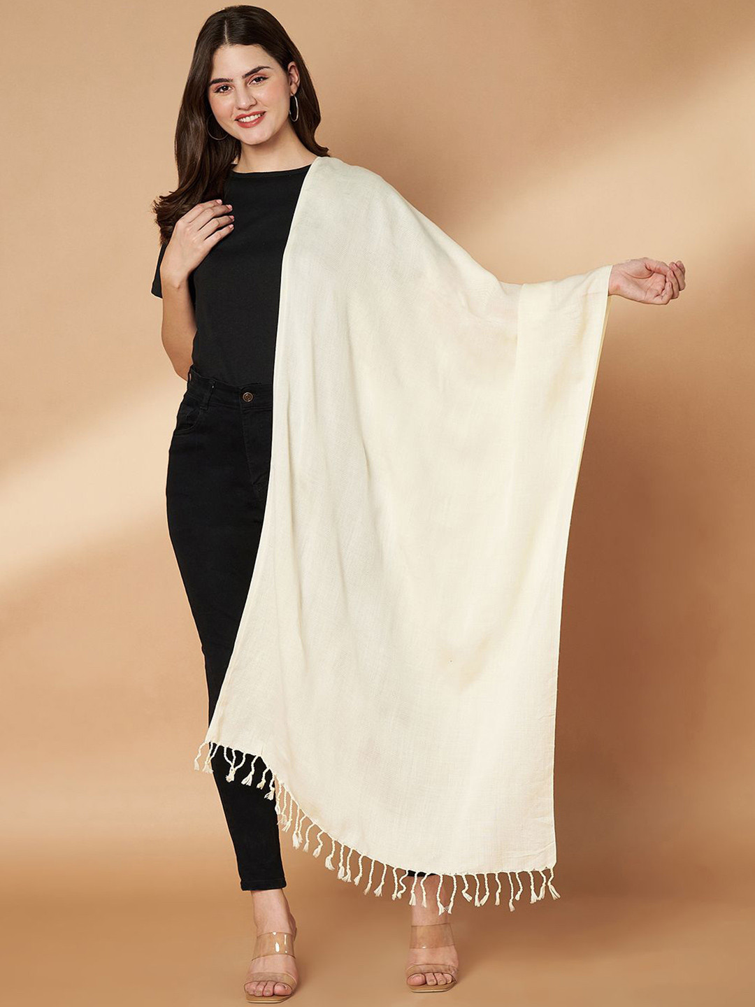 Zamour Women Woolen  Tasselled Stoles