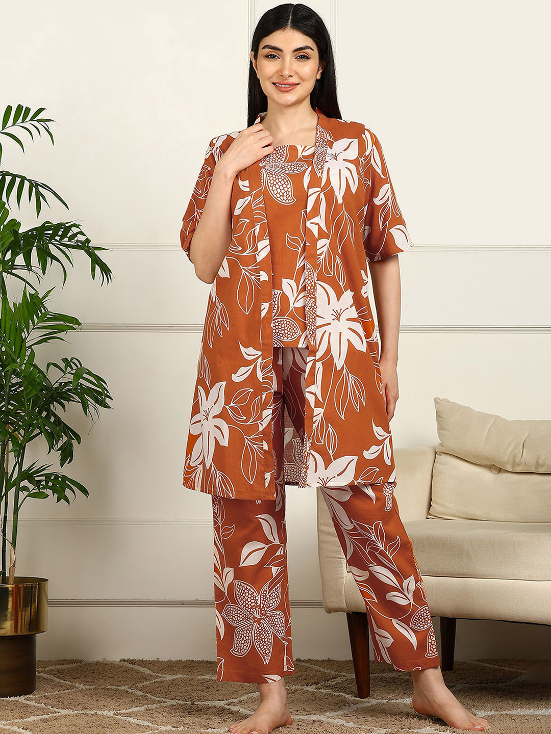 ETC Women Floral Printed Top & Pyjams Night Suits