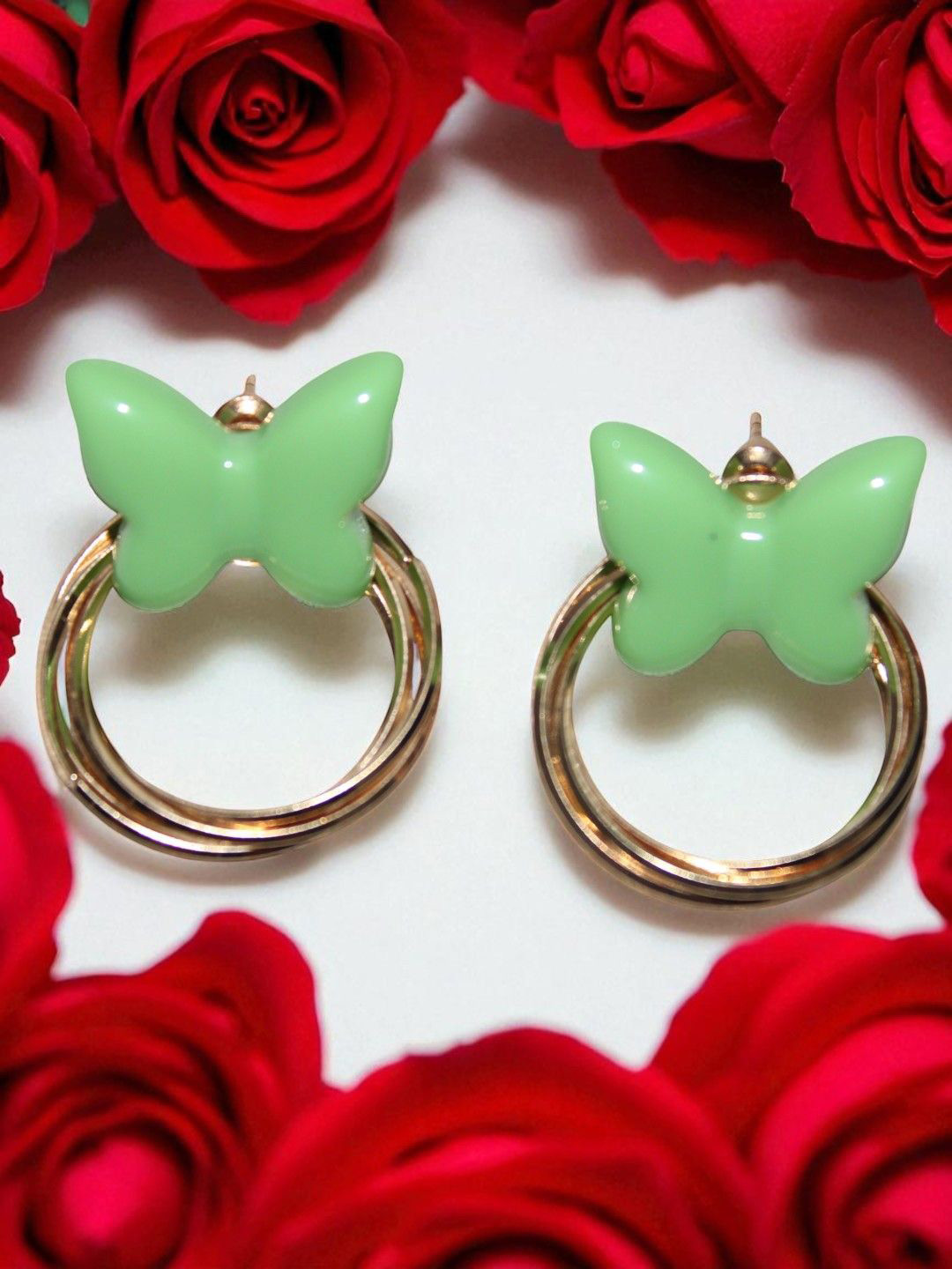 Jolly Faces Animal Shaped Hoop Earrings
