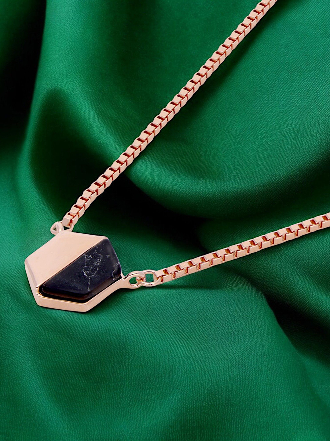 Crash.Club By CKC Rose Gold Plated Minimal Chain