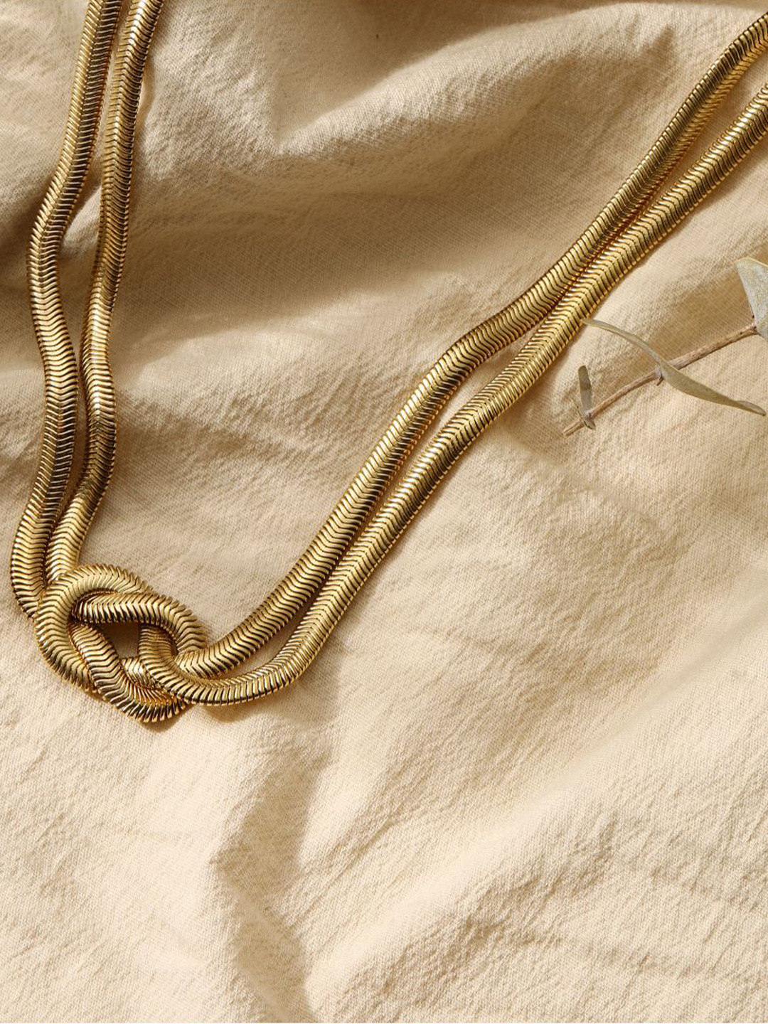 SALTY Stainless Steel Twist Chain