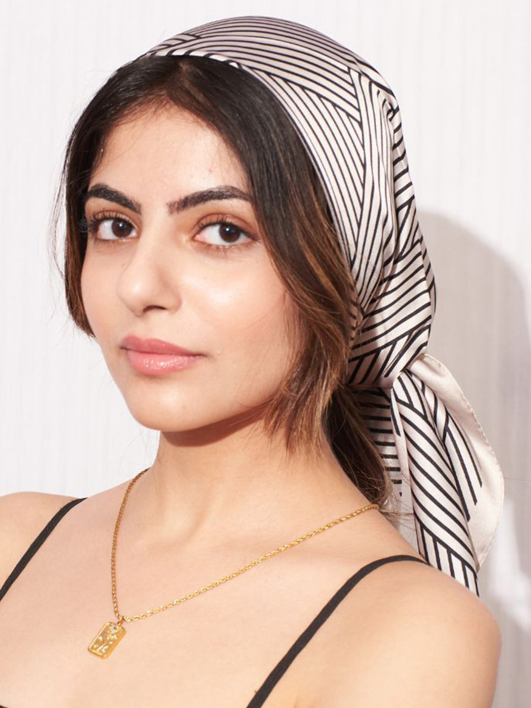 SALTY Women Geometric printed Scarf