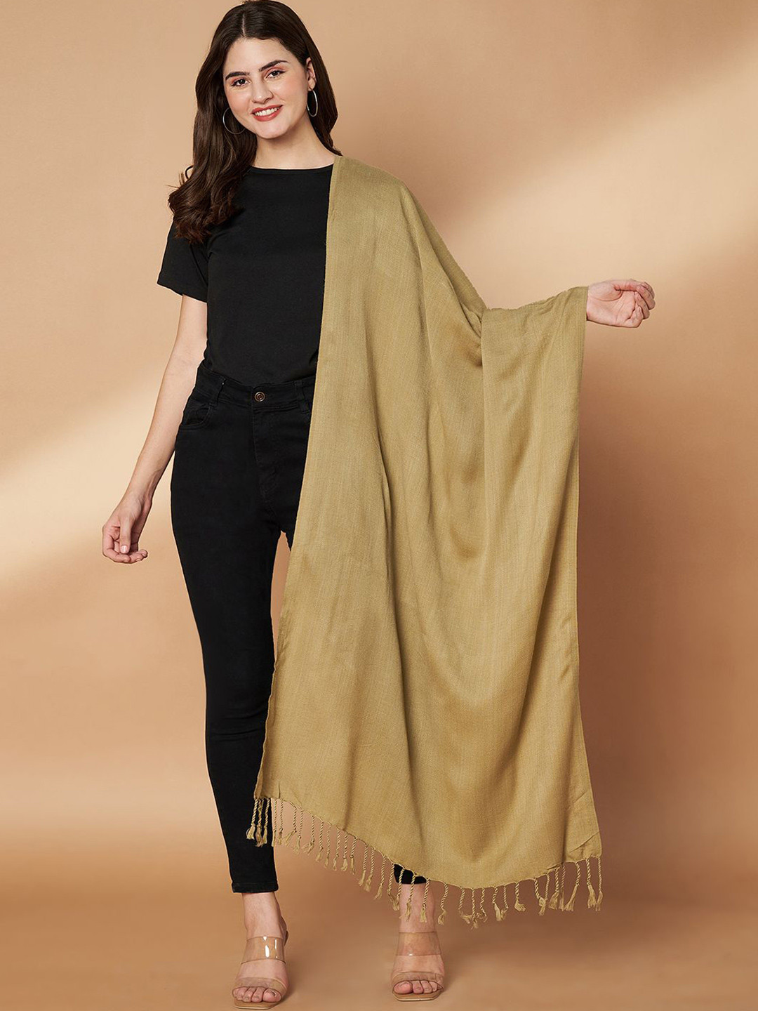 Zamour Women Woolen Tasselled Stole