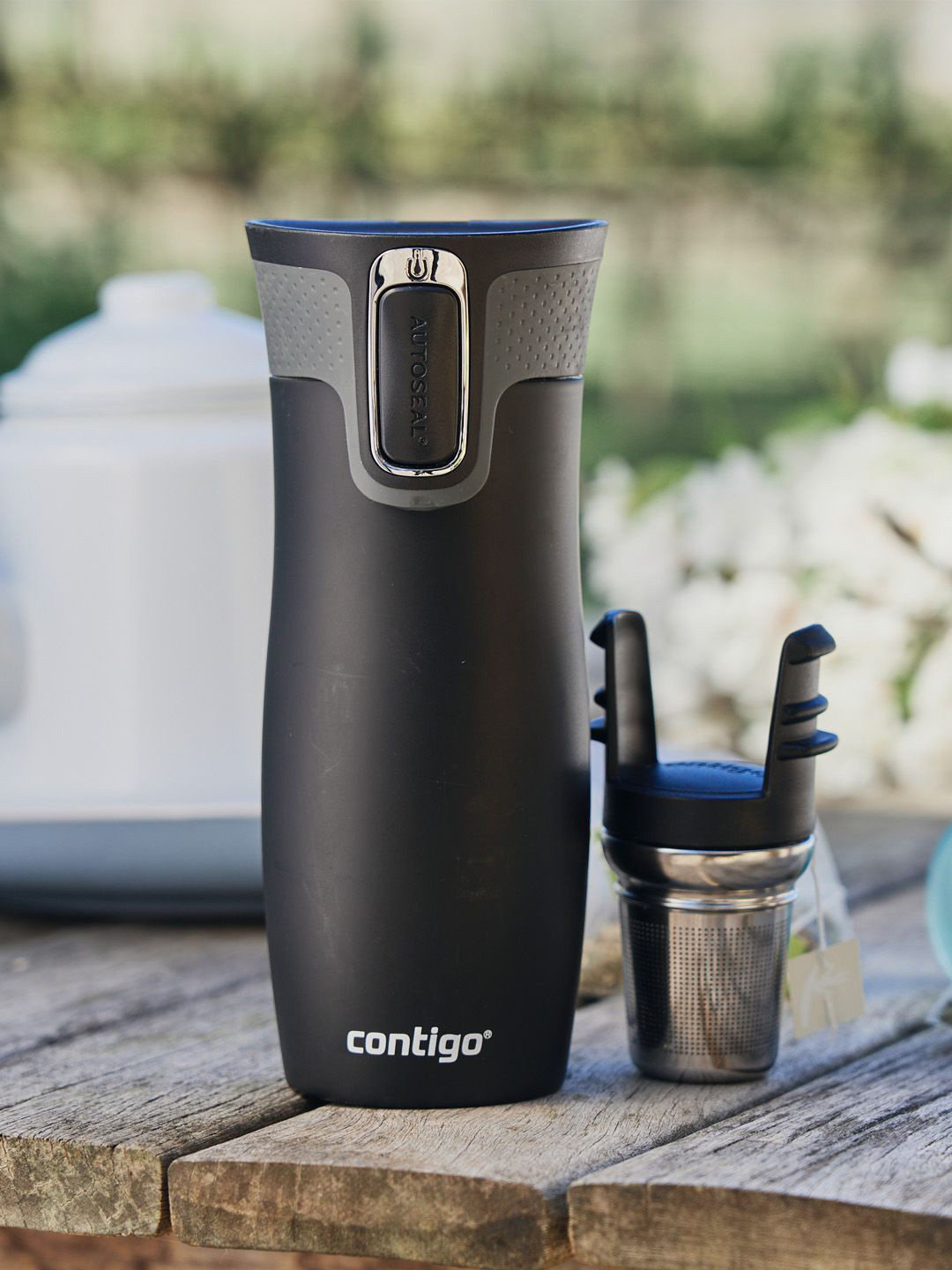 Contigo Hot & Cold Thermosteel Double Wall Vacuum Insulated Water Bottle 470ml