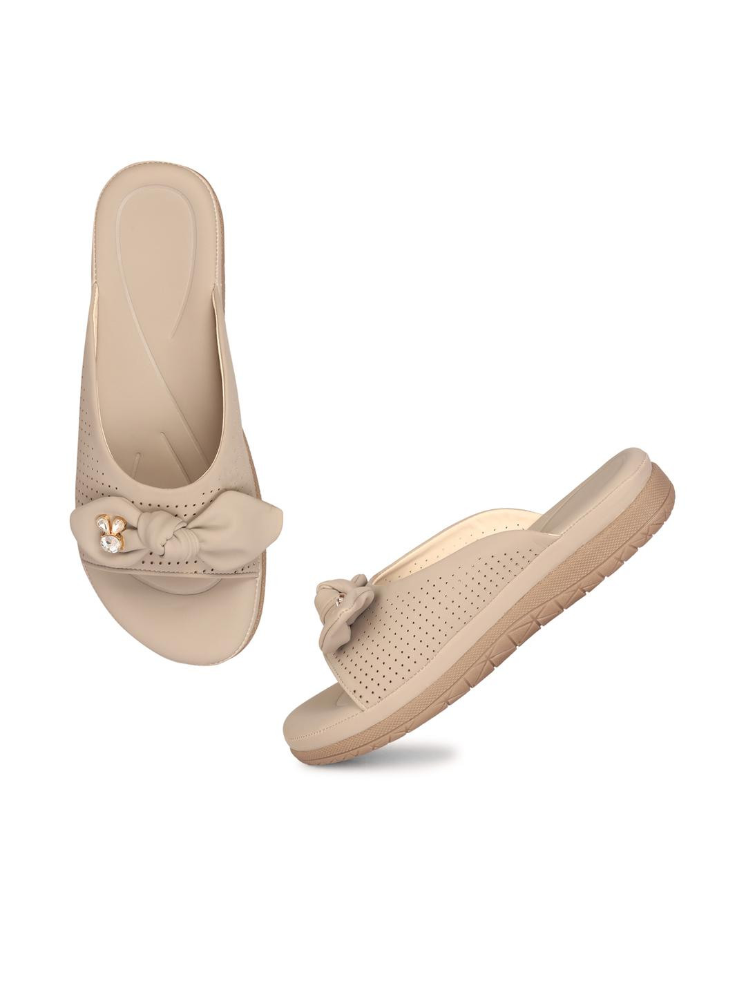 Shoegazing Women Grey Knot Design Sliders