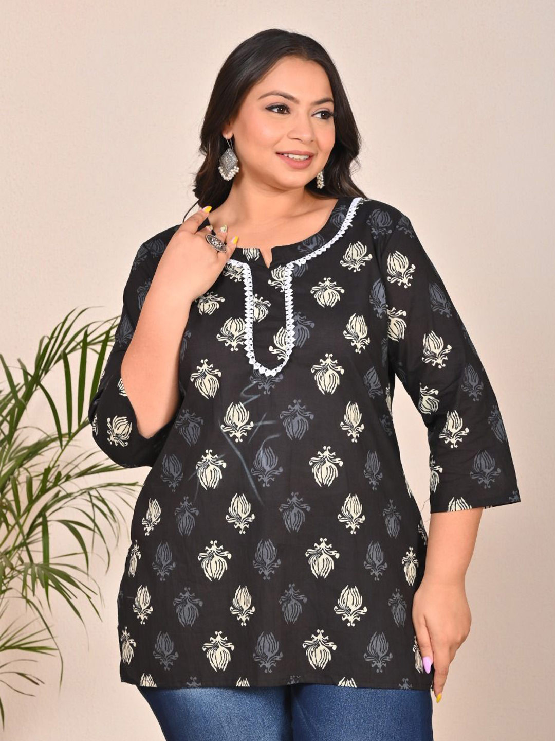 AAVONI Women Plus Size Floral Printed Pure Cotton Kurti