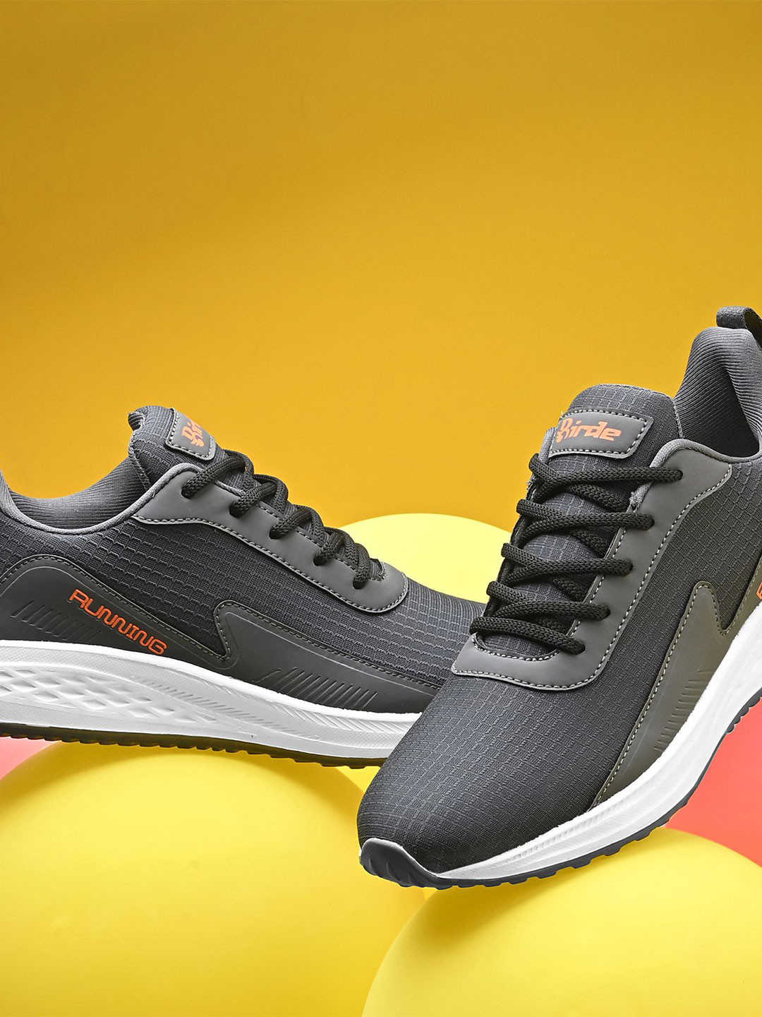 BIRDE Men Advanced Chassis Non-Marking Lace-Ups Walking Shoes