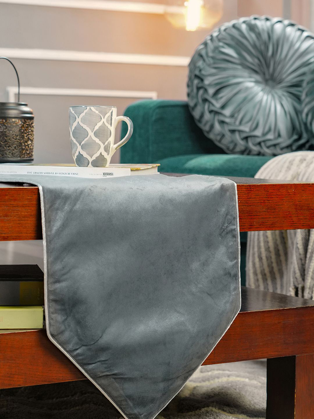 MASPAR Grey 4 Seater Table Runner With Cushion